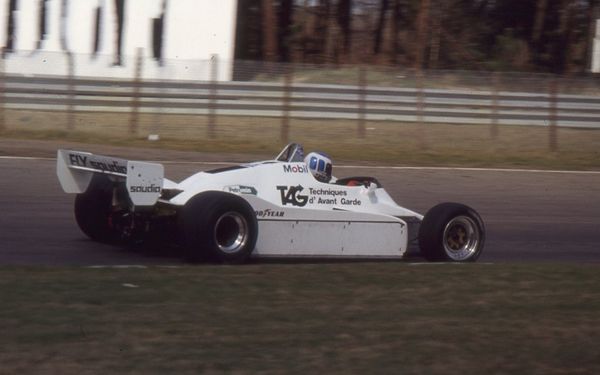 F1 testtit Zolderissa. Keke vauhdissa 1982